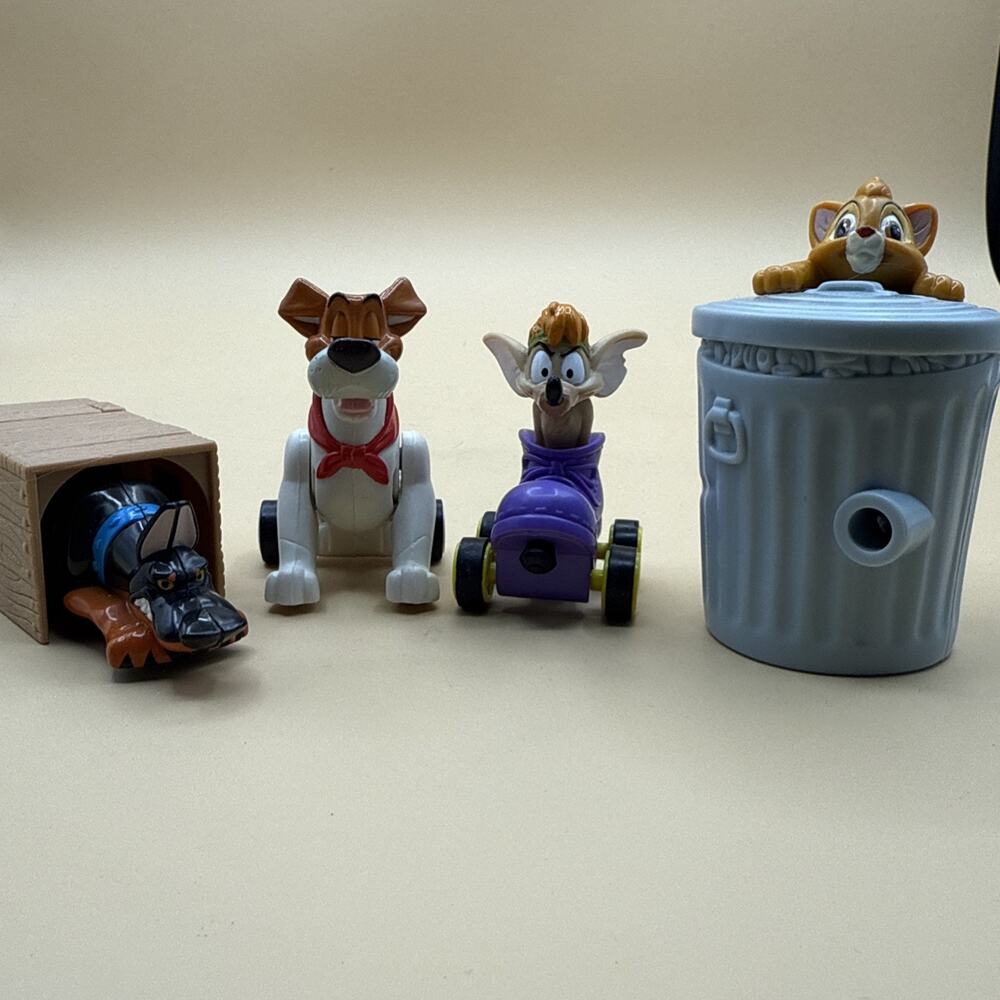 Vintage Oliver Company Finger Burger King Happy Meal Toys Disney Lot Oliver